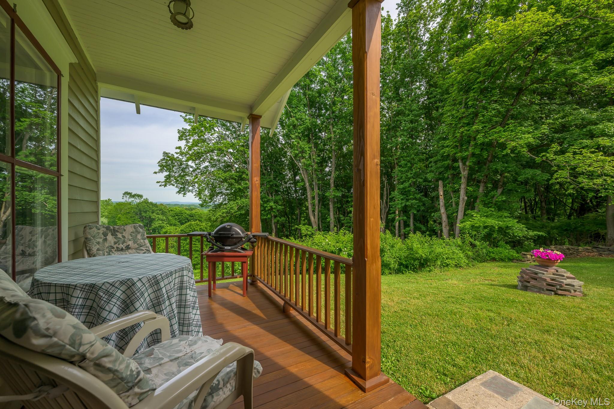 1530 River Road – For Sale photo 15