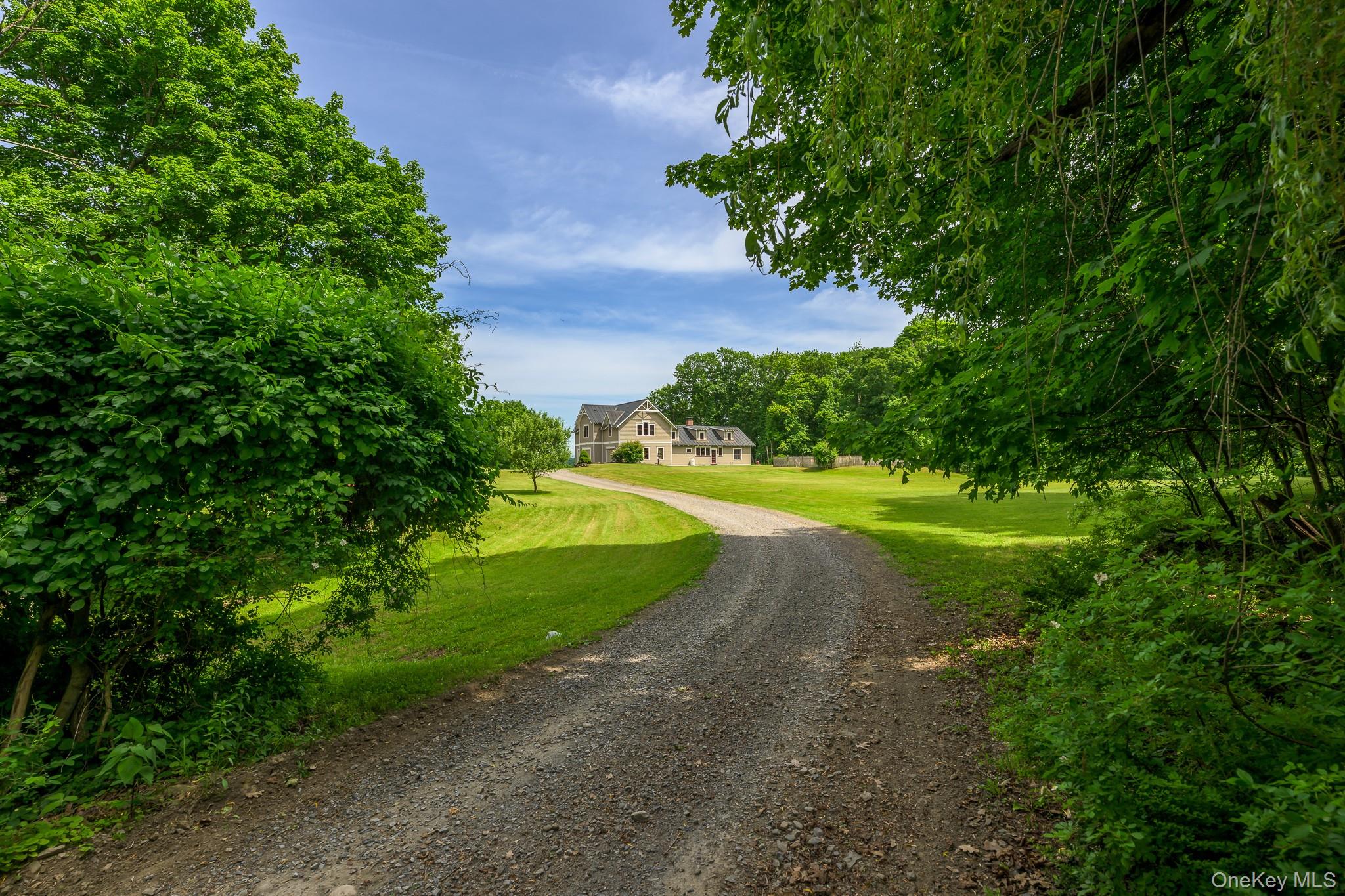 1530 River Road – For Sale