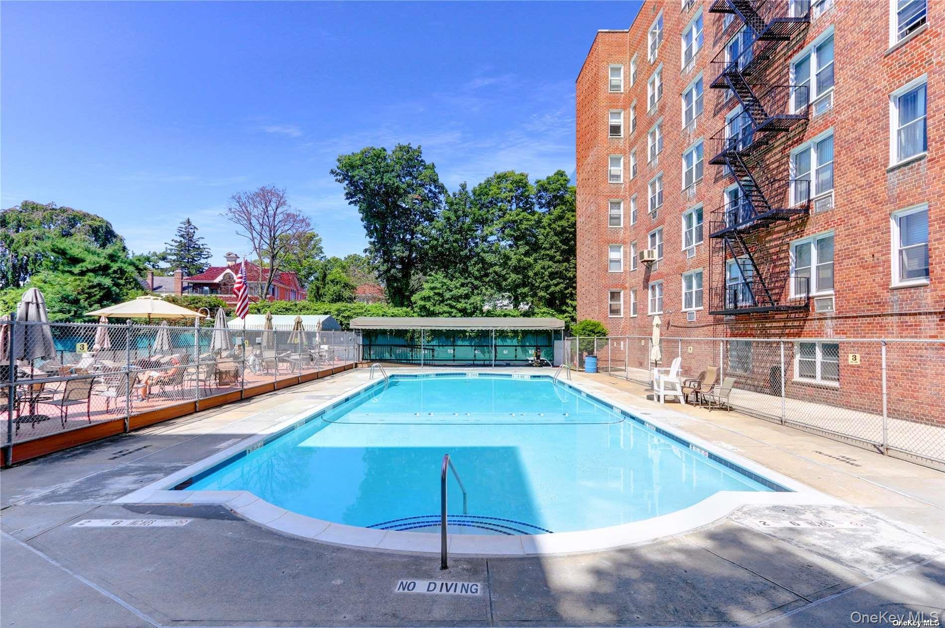 54-44 Little Neck Parkway, Unit 5U photo 15