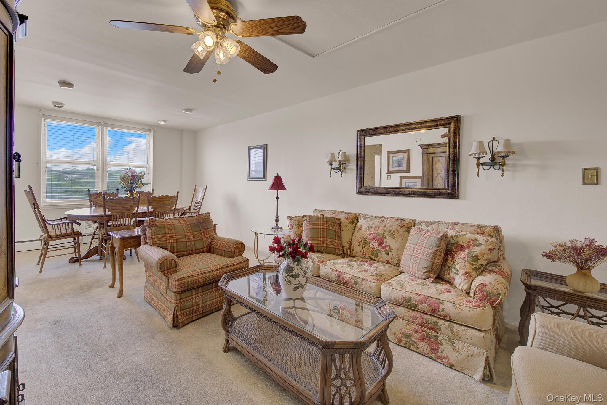 54-44 Little Neck Parkway, Unit 5U photo 16