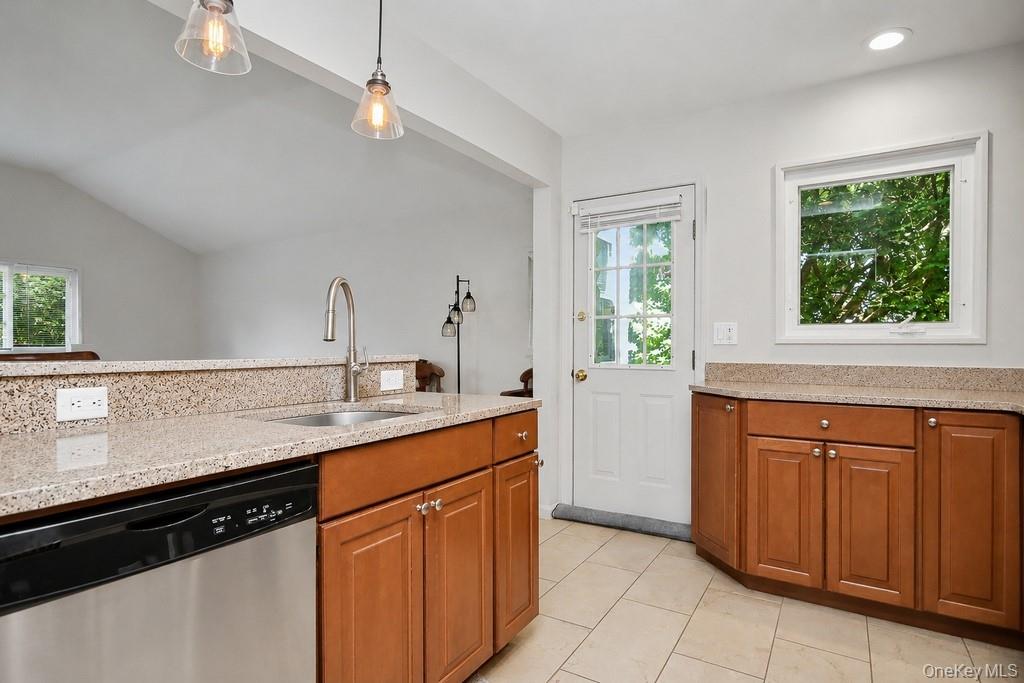 7 Tudor Place – For Rent photo 7