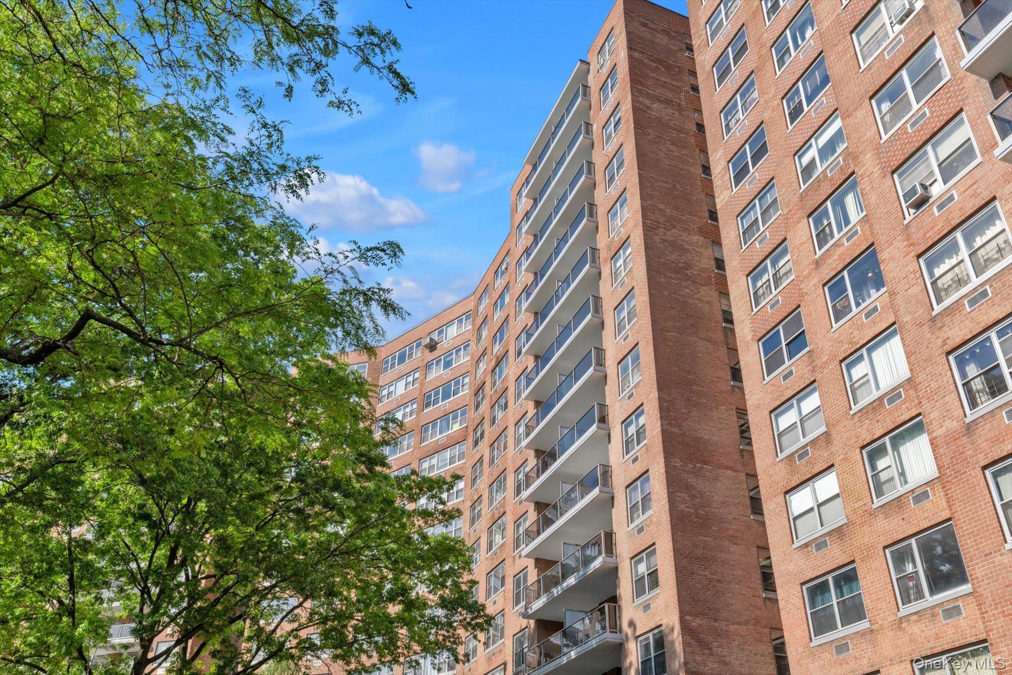 61-20 Grand Central Parkway, Unit A208