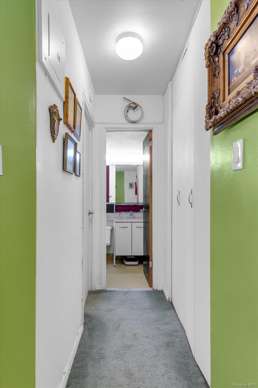 61-20 Grand Central Parkway, Unit A208 photo 11