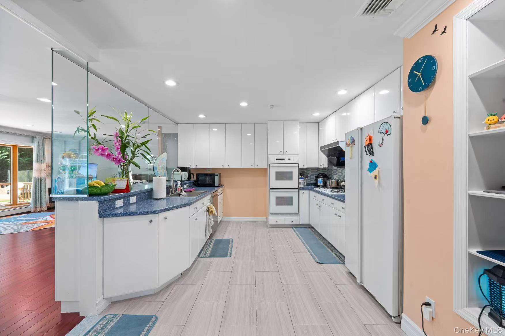 24 Holly Lane – For Sale photo 7