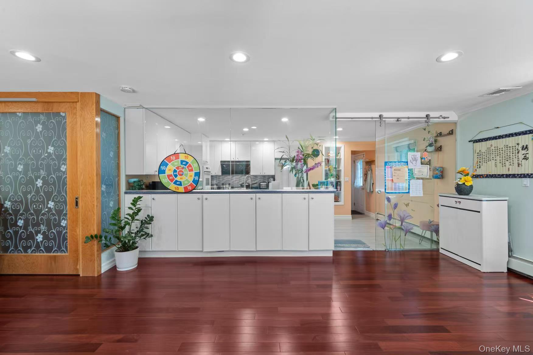24 Holly Lane – For Sale photo 5