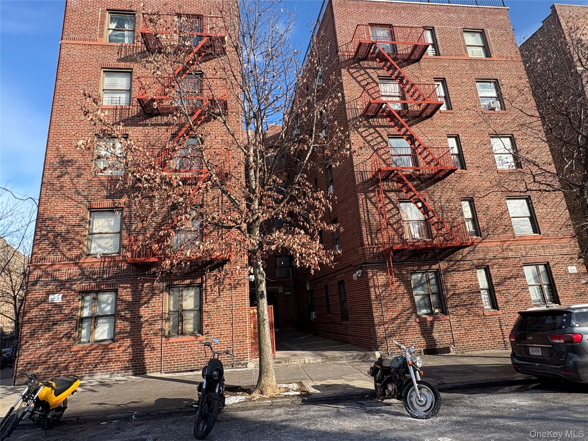 1534 Beach Avenue – For Sale