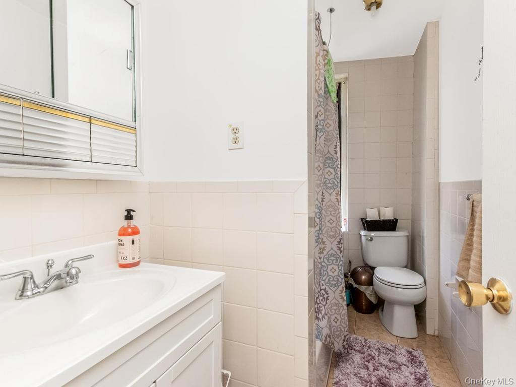 1534 Beach Avenue – For Sale photo 5