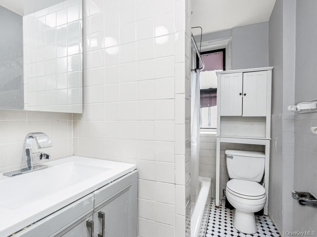 1534 Beach Avenue – For Sale photo 26