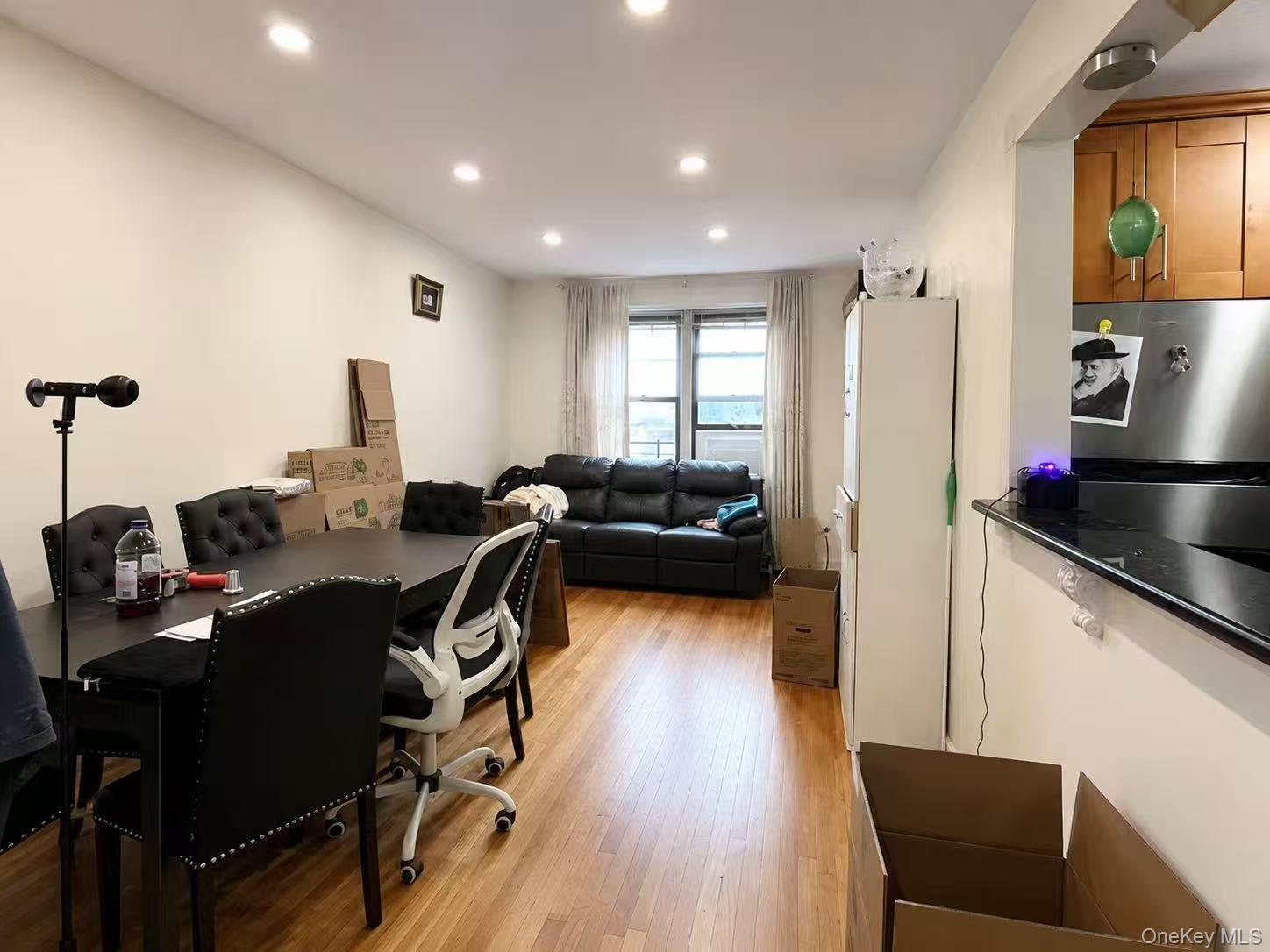 150-29 72nd Road, Unit 5K photo 4