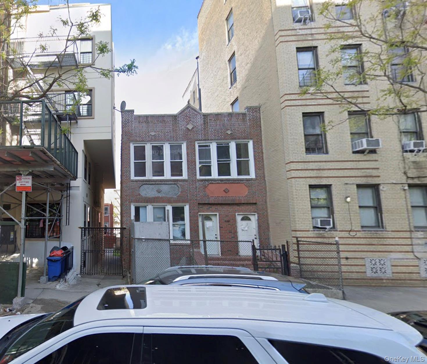 1685 Eastburn Avenue – For Sale