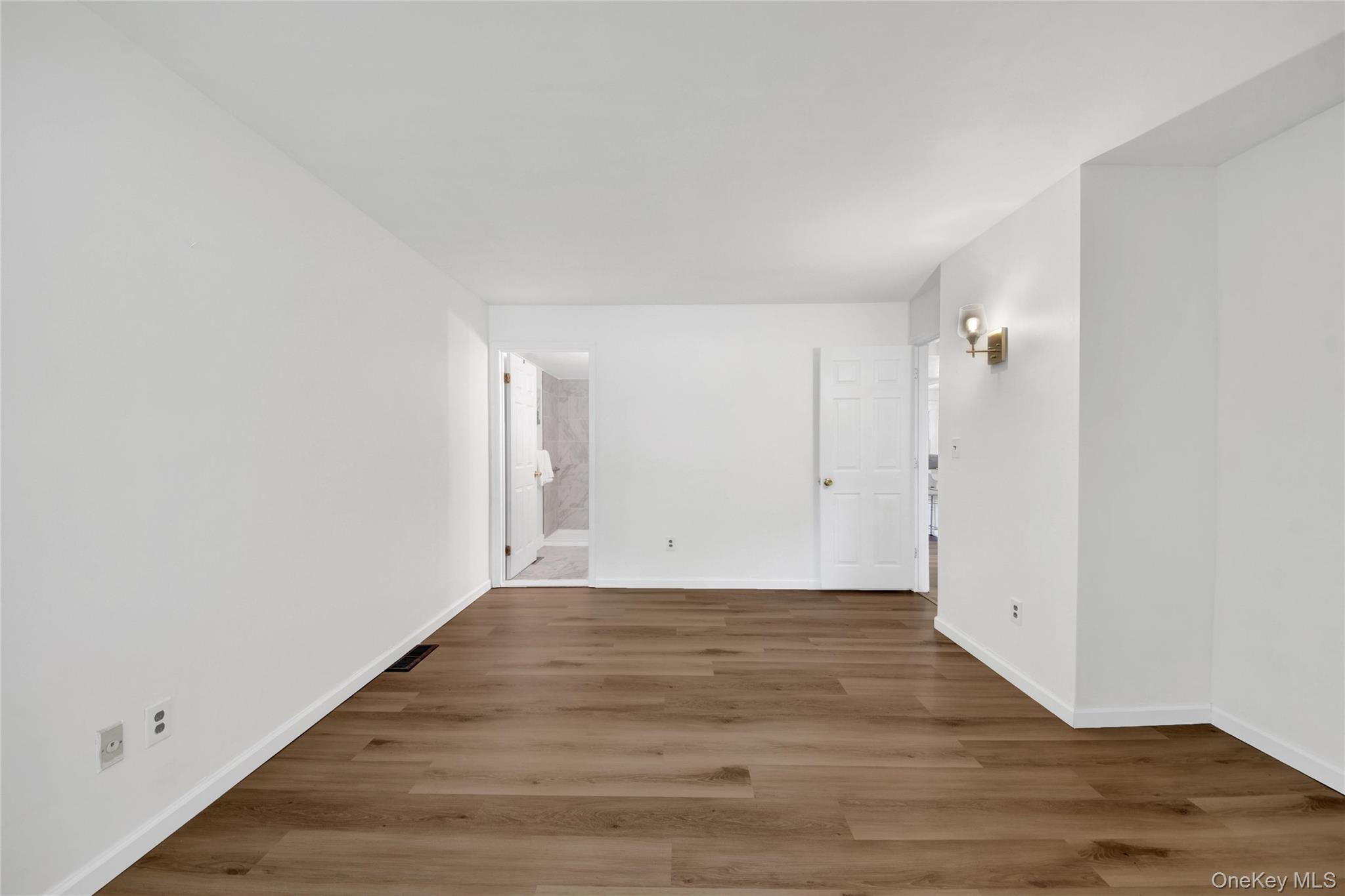 51 Jefferson Oval, Unit E photo 7