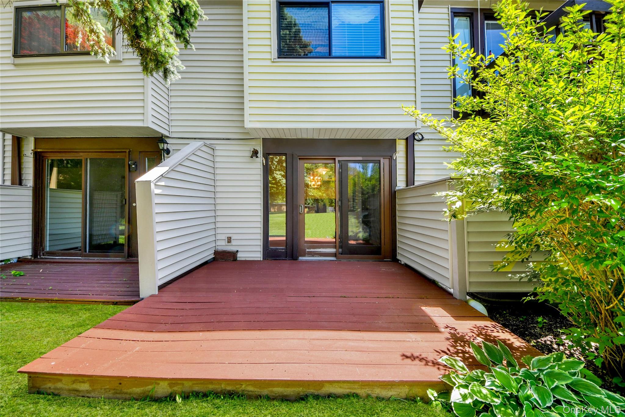 51 Jefferson Oval, Unit E photo 17