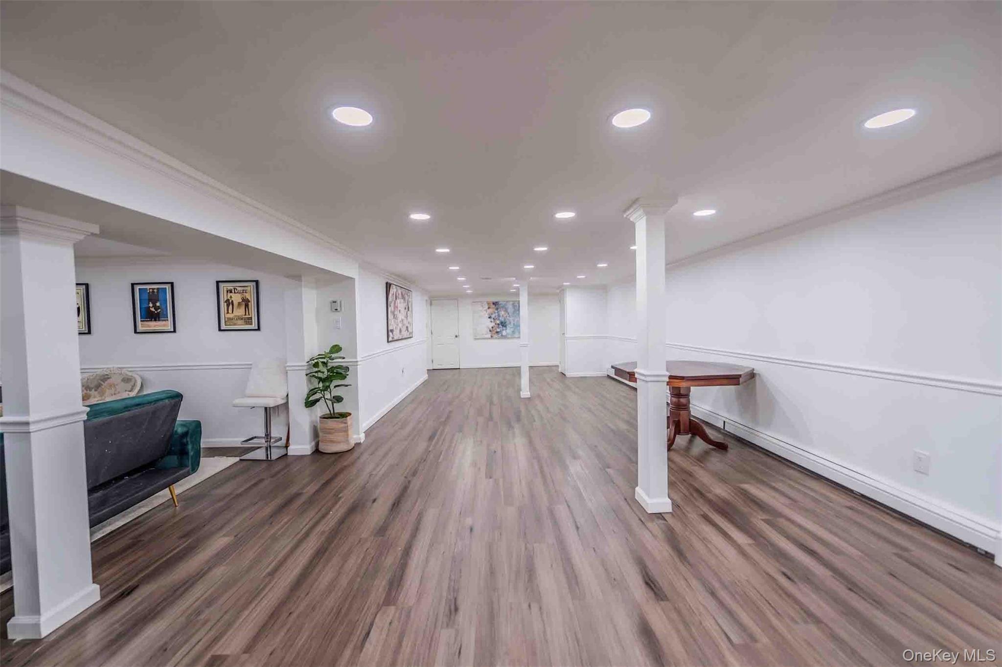 20 Astro Place – For Sale photo 31