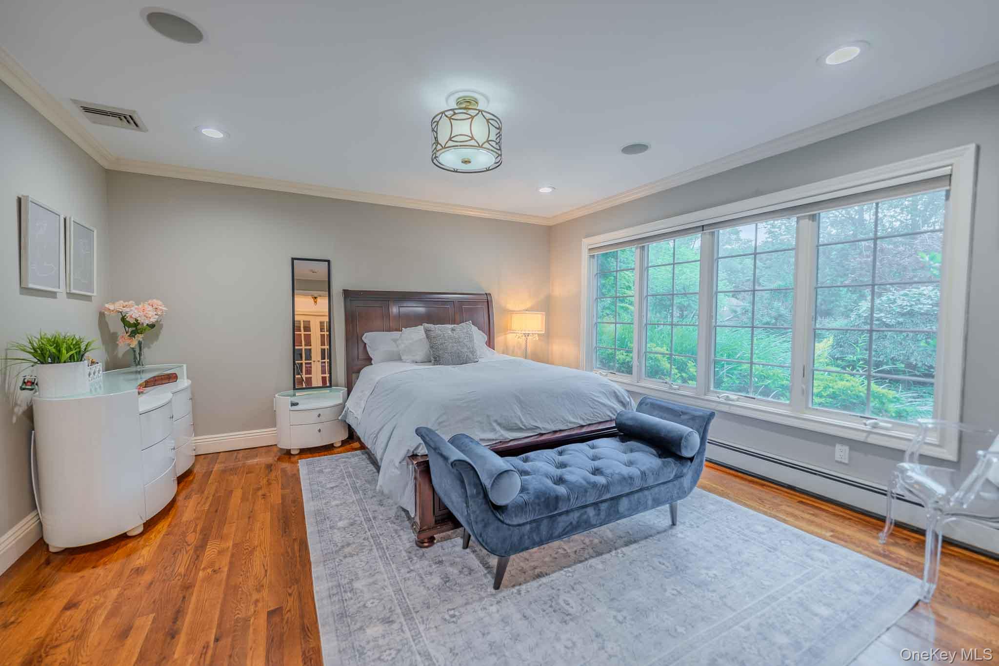 20 Astro Place – For Sale photo 20