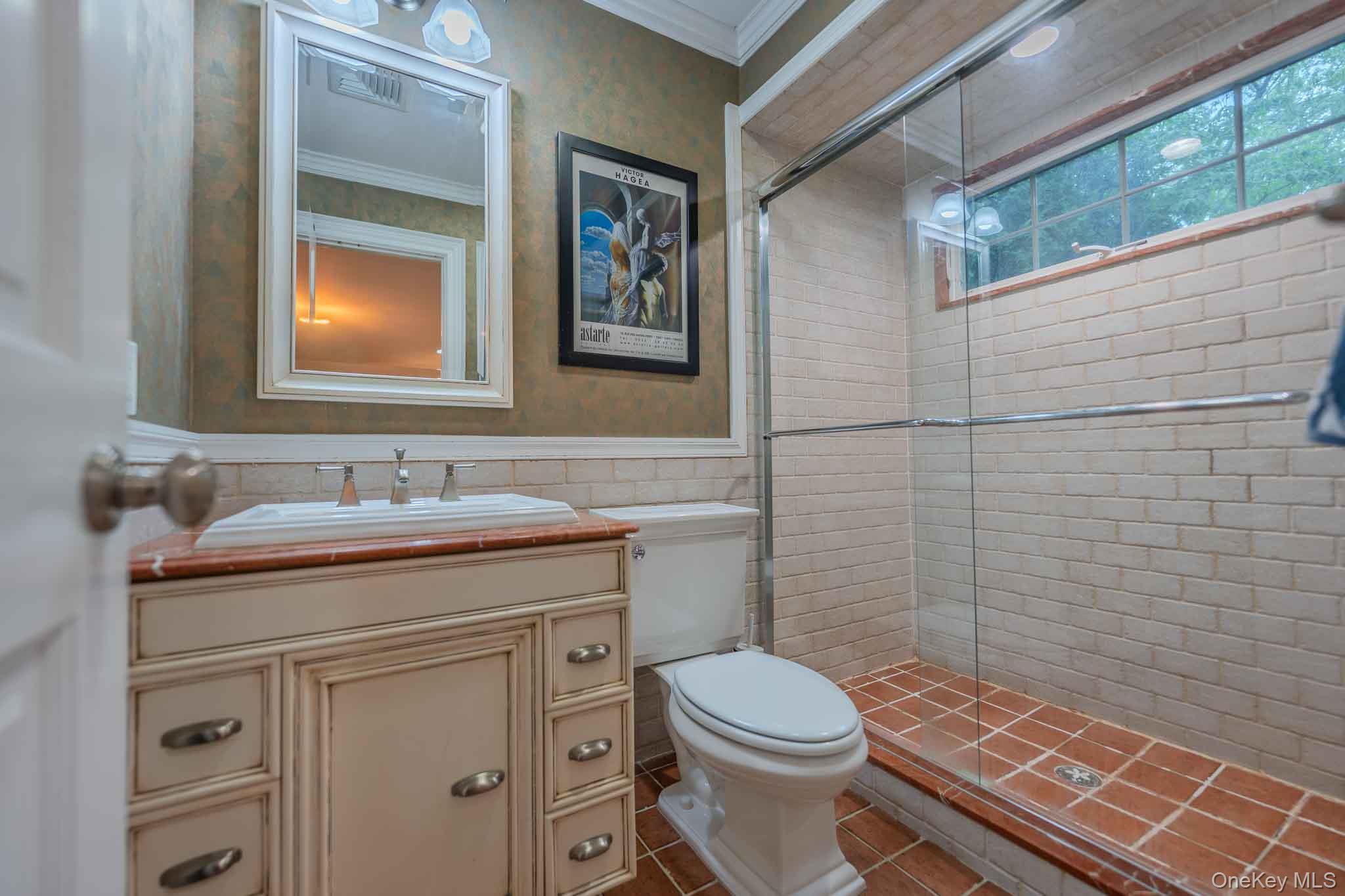 20 Astro Place – For Sale photo 24