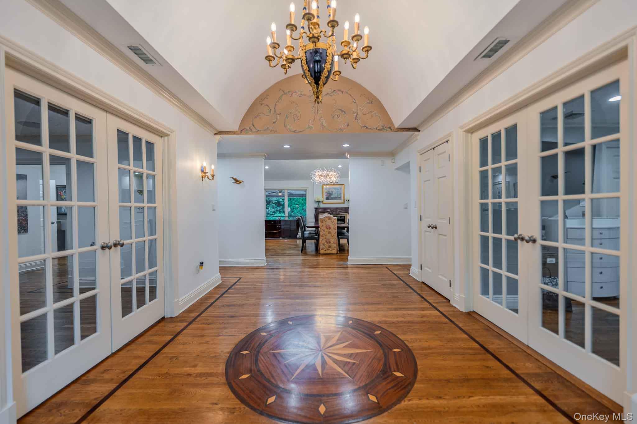 20 Astro Place – For Sale photo 4