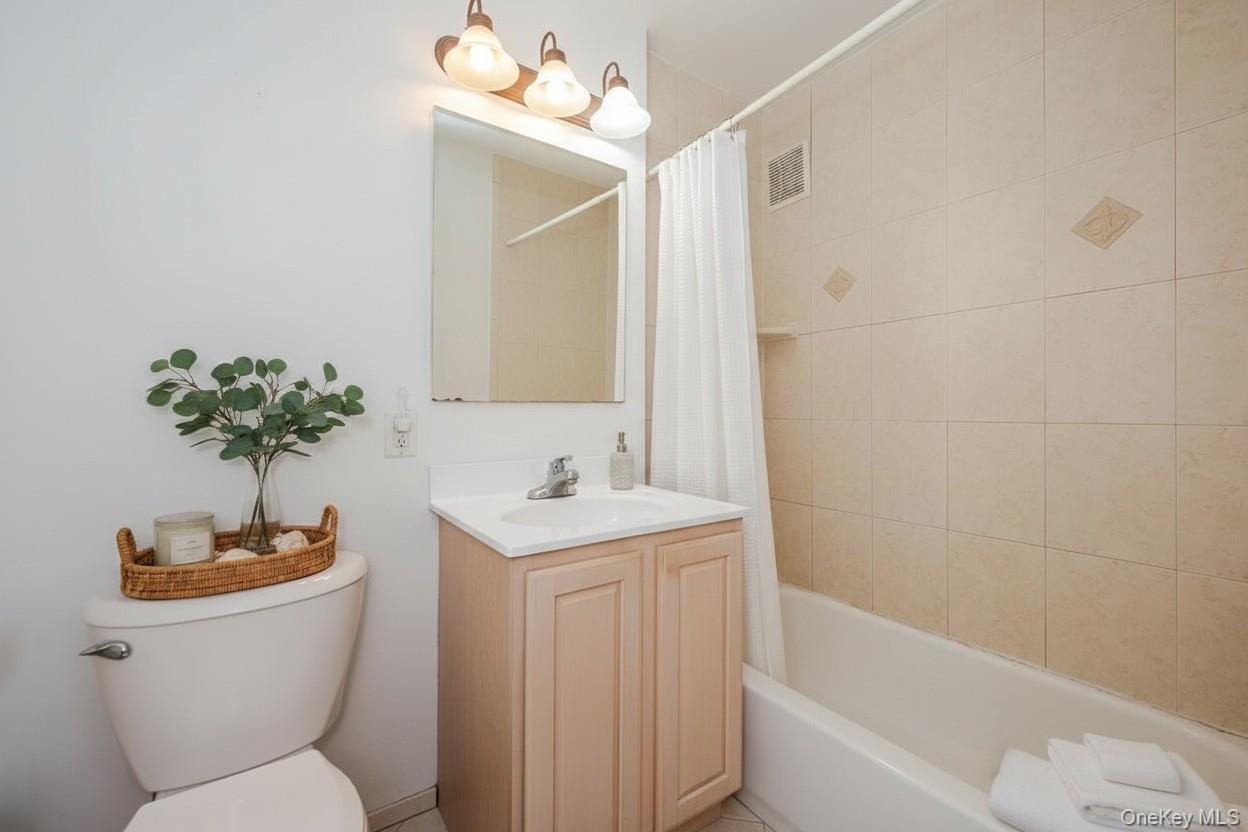 55 Monroe Boulevard, Unit 3P photo 12