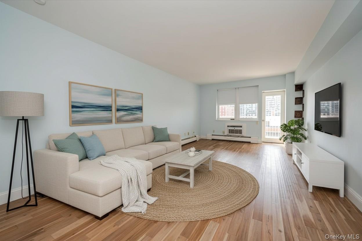 55 Monroe Boulevard, Unit 3P photo 5
