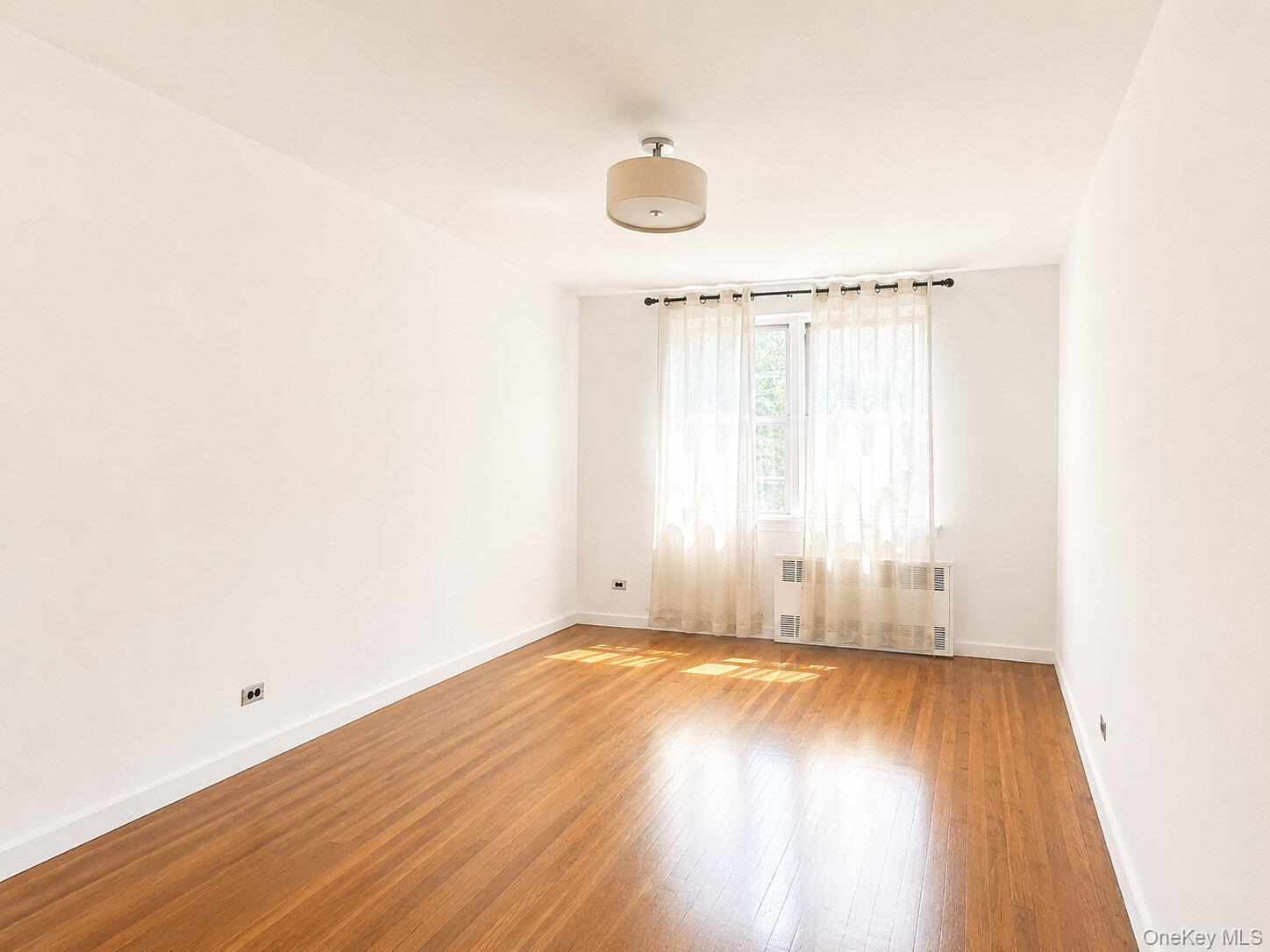 4295 Webster Avenue, Unit 2D photo 12
