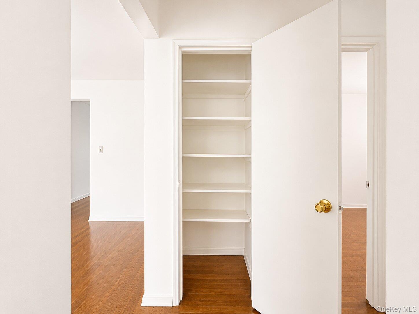 4295 Webster Avenue, Unit 2D photo 15