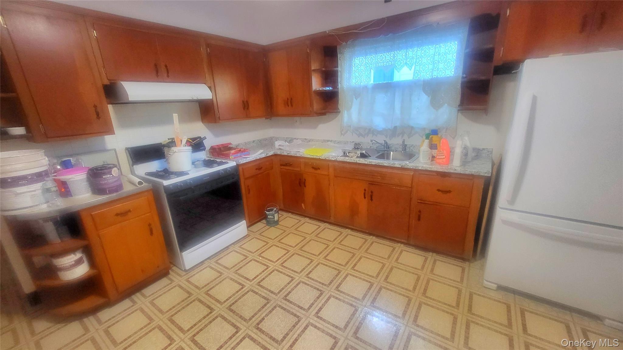 319 Mansion Street, Unit 1 photo 2