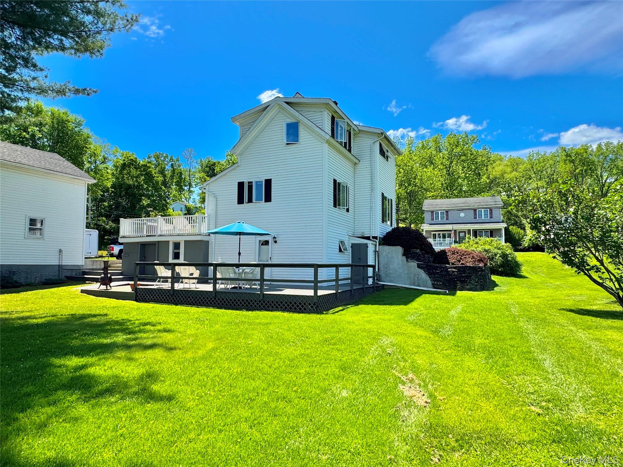 470 W Main Street – For Sale photo 37