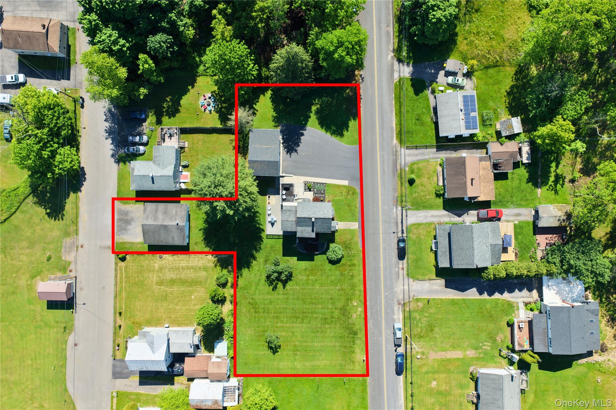 470 W Main Street – For Sale photo 6