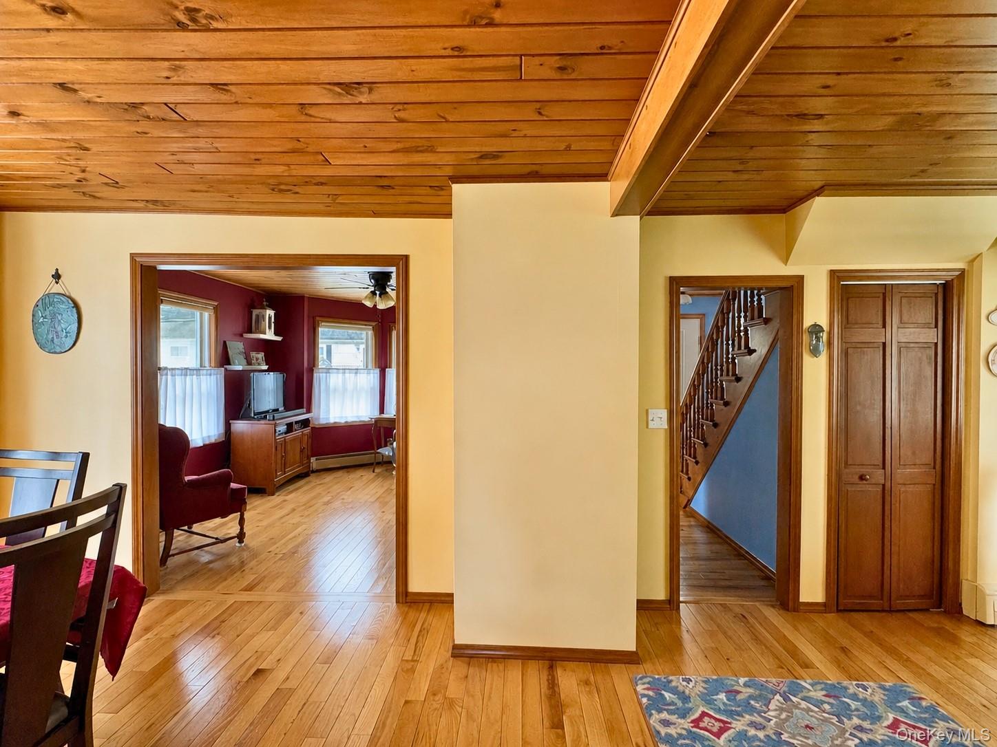 470 W Main Street – For Sale photo 16