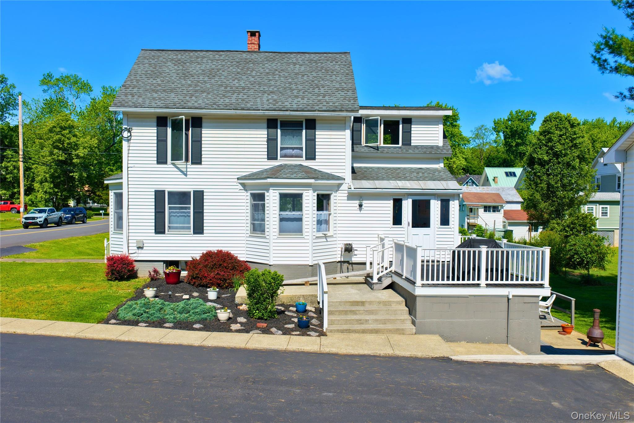 470 W Main Street – For Sale photo 41