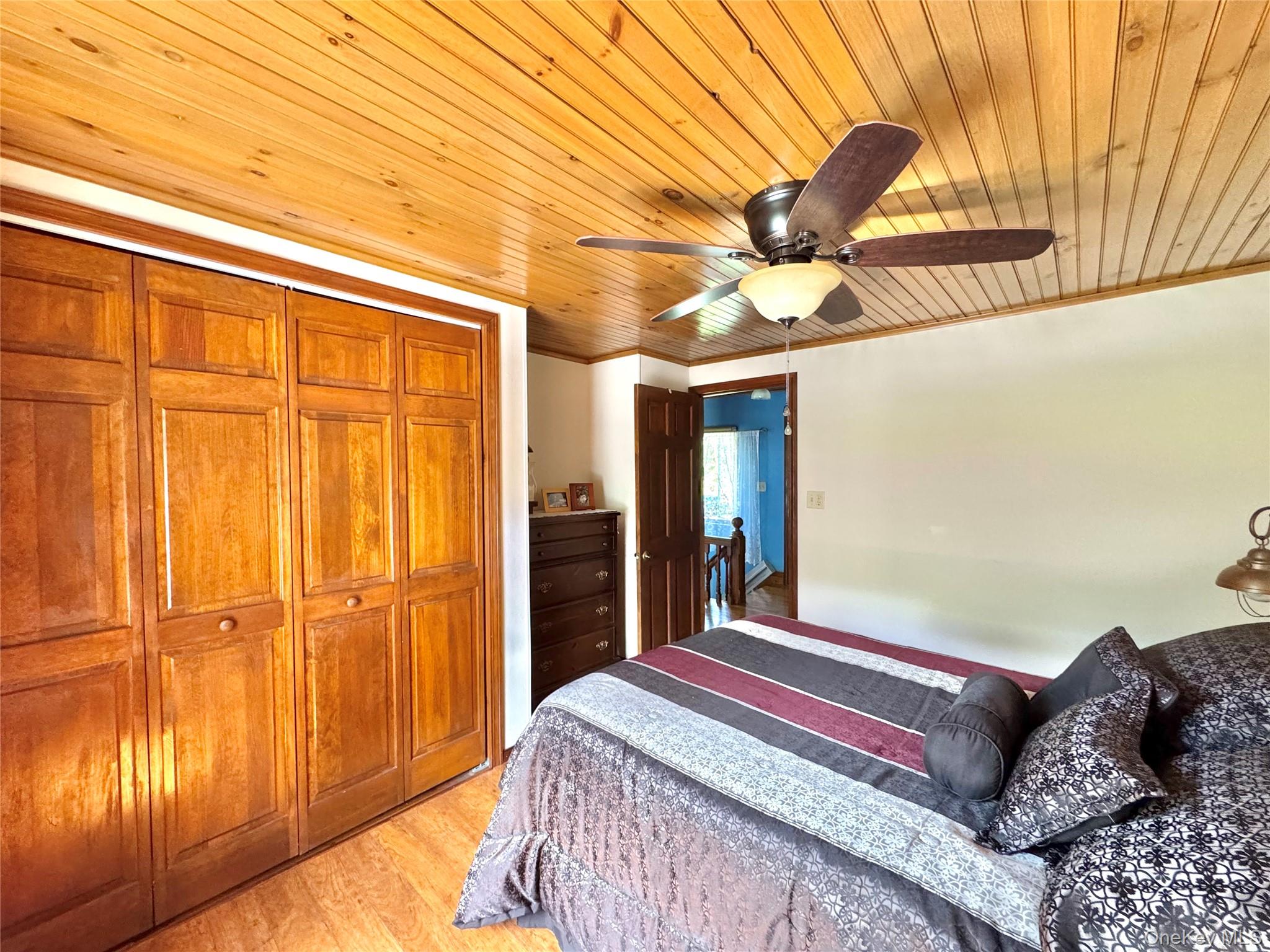 470 W Main Street – For Sale photo 20