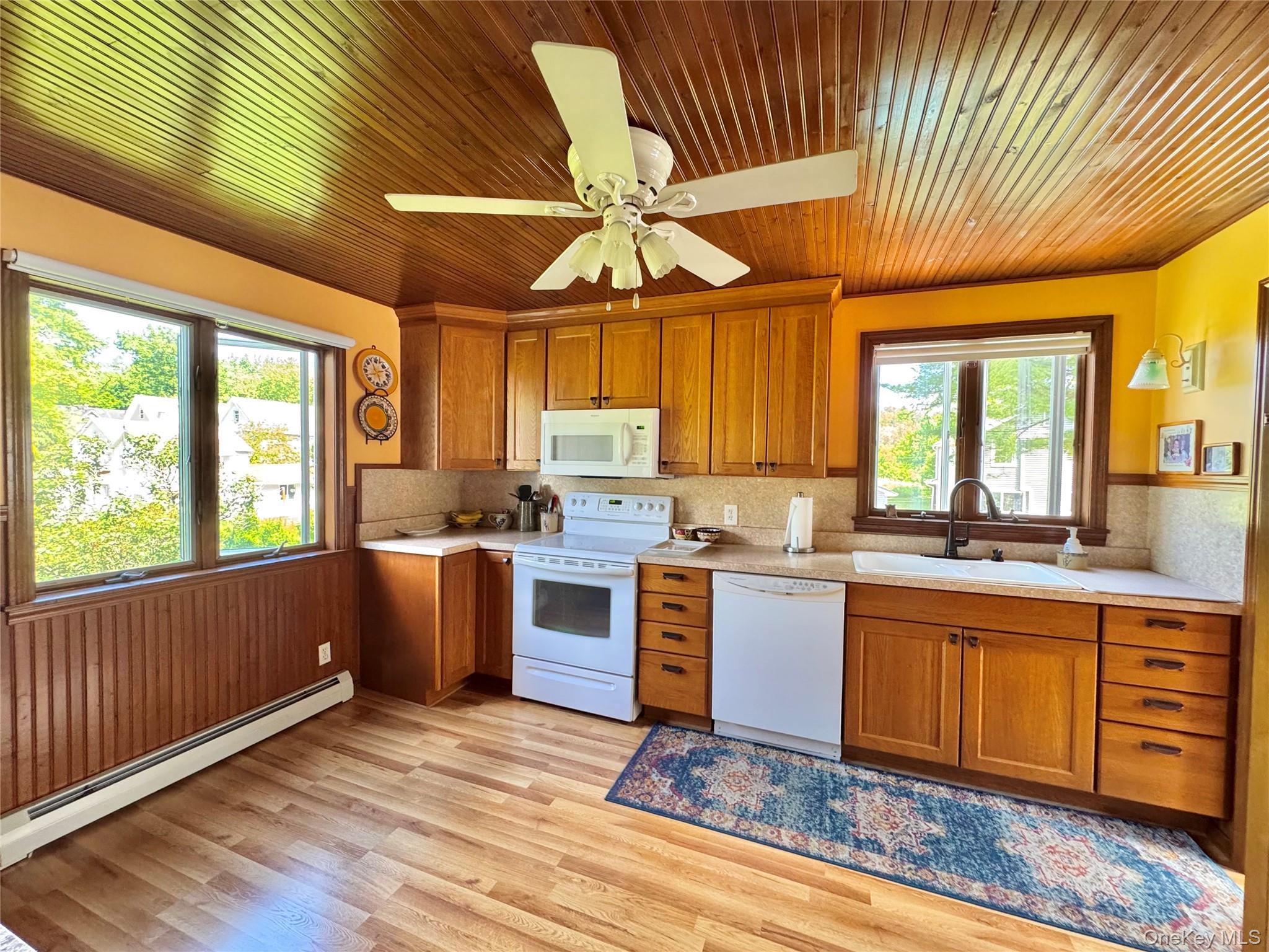 470 W Main Street – For Sale photo 13