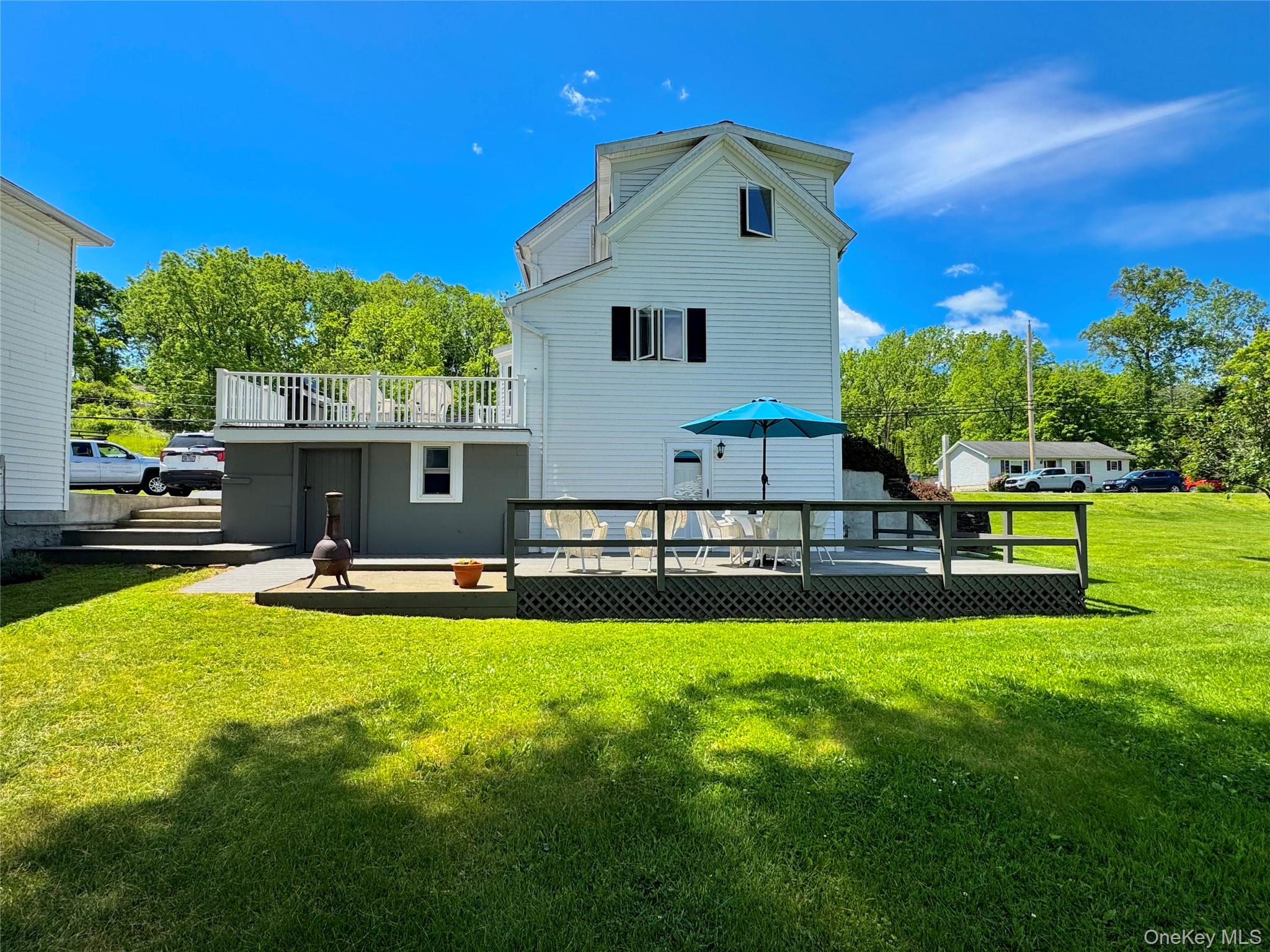 470 W Main Street – For Sale photo 32