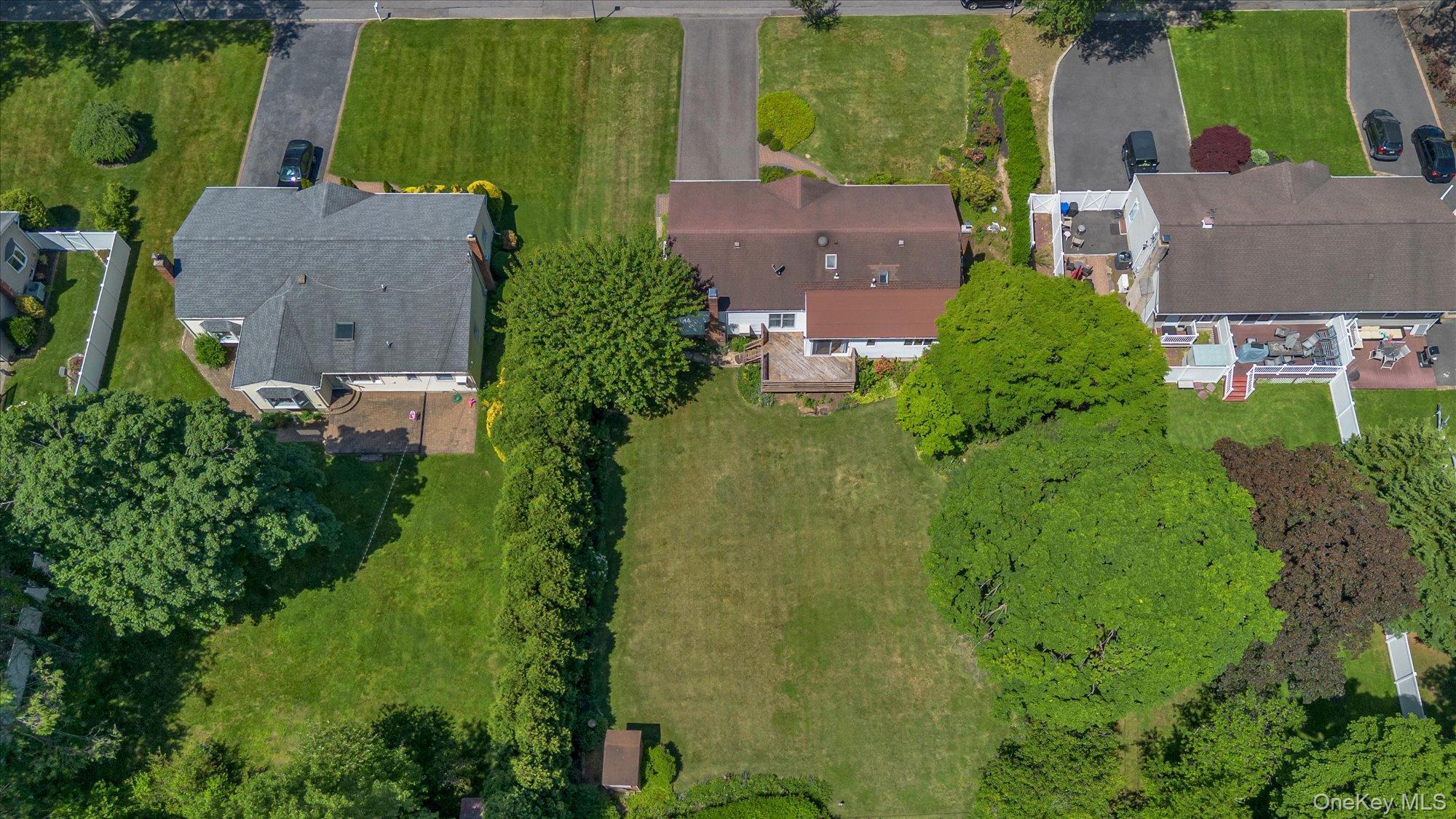 24 Eastover Drive – For Sale photo 29