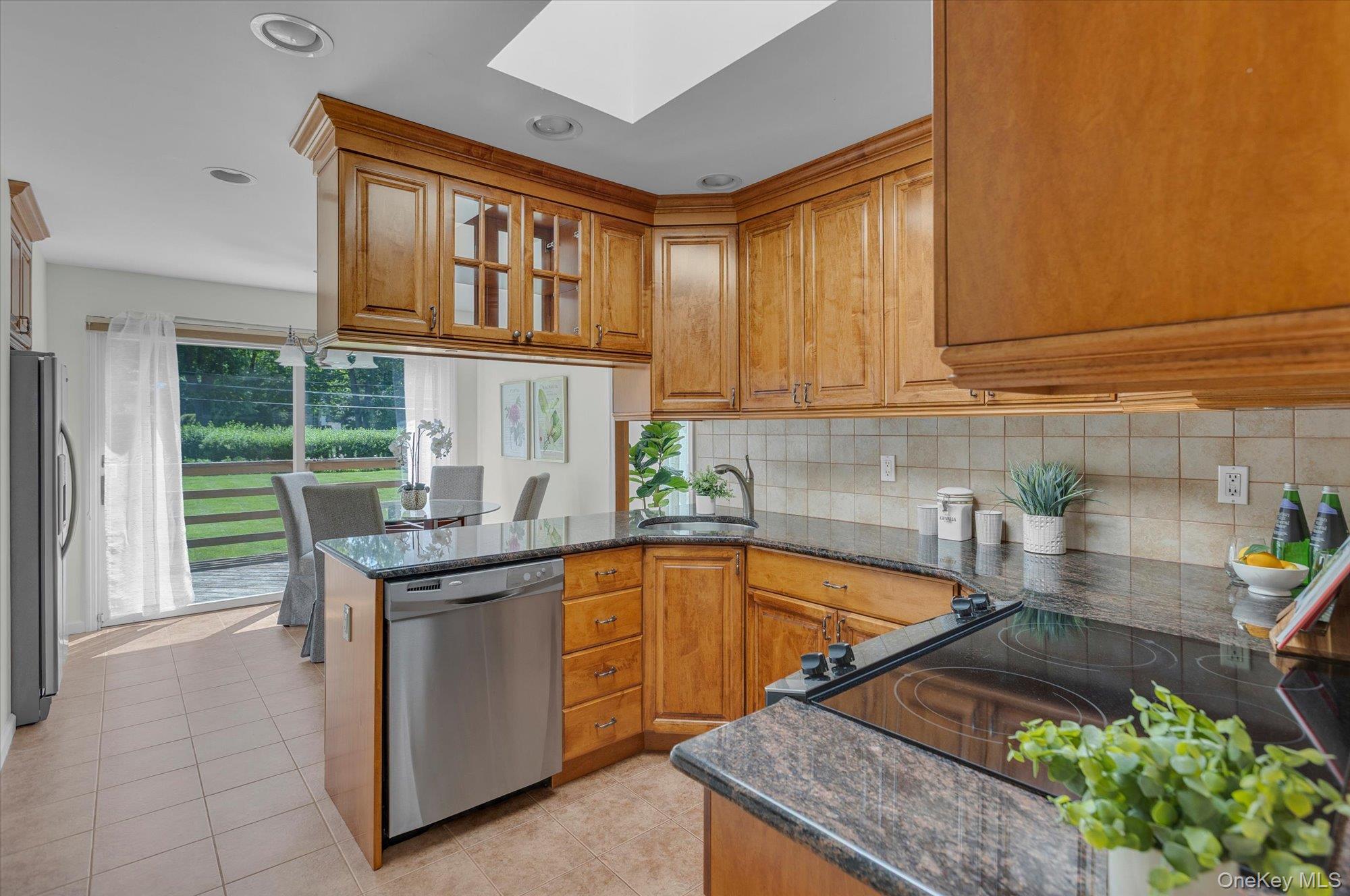 24 Eastover Drive – For Sale photo 9