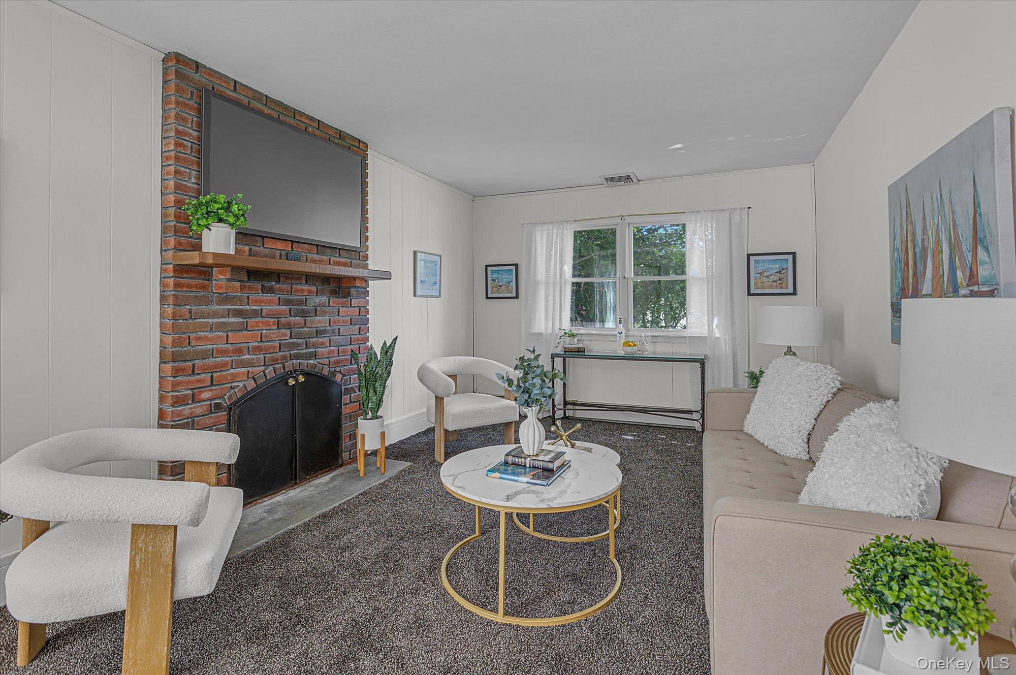 24 Eastover Drive – For Sale photo 13
