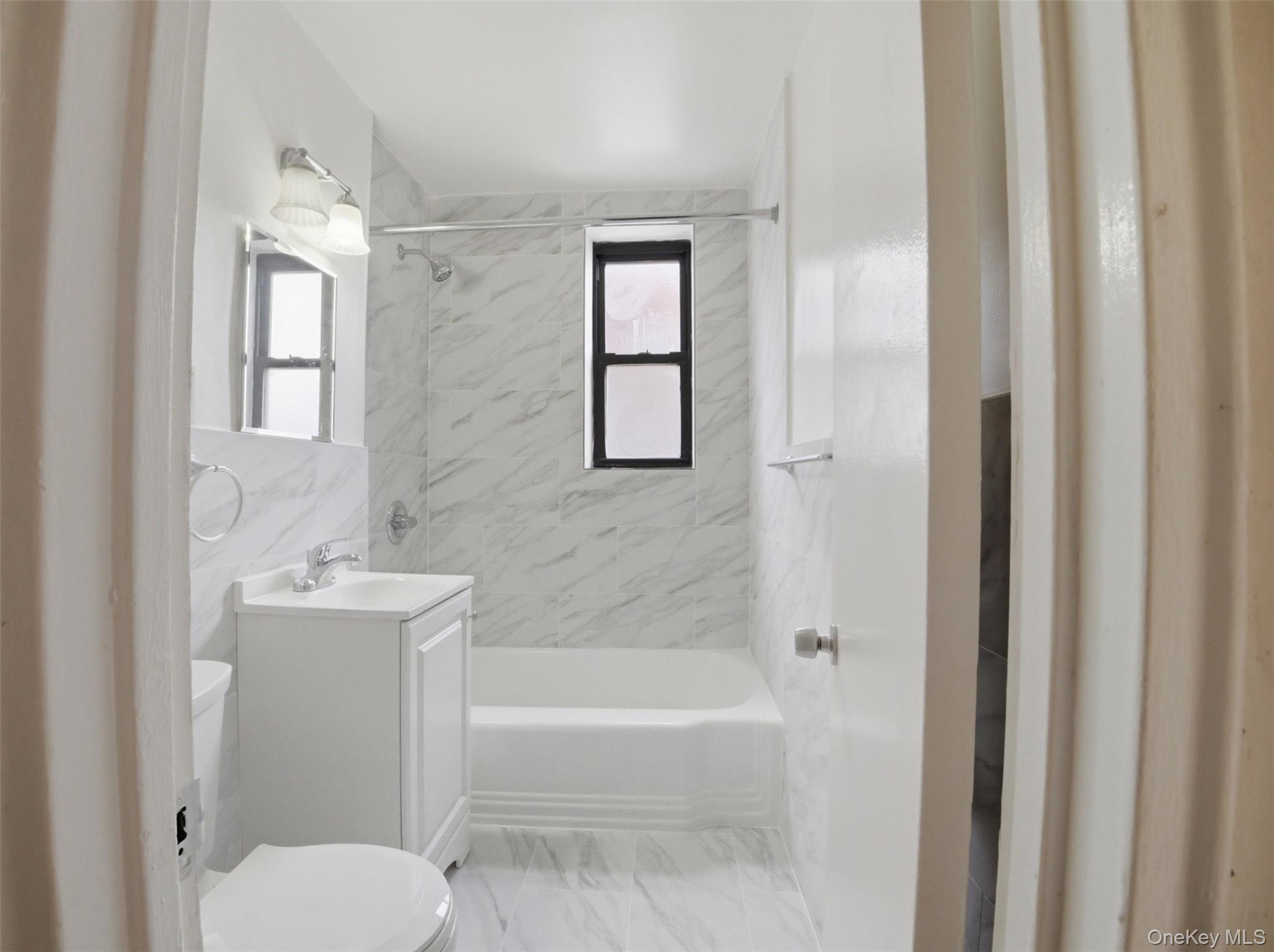 3231 Barker Avenue, Unit 2A photo 14