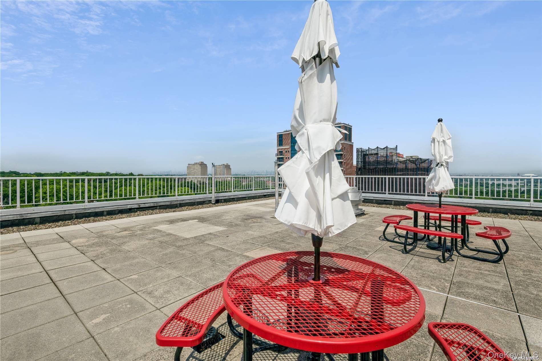 125-10 Queens Boulevard, Unit 2106 photo 17