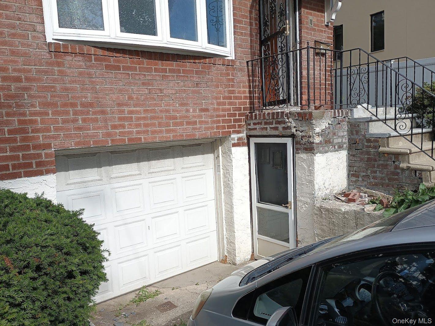 1305 133rd Place – For Sale photo 2