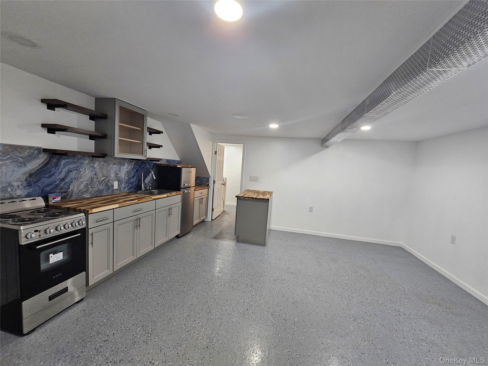 455 E 43rd Street – For Sale photo 15