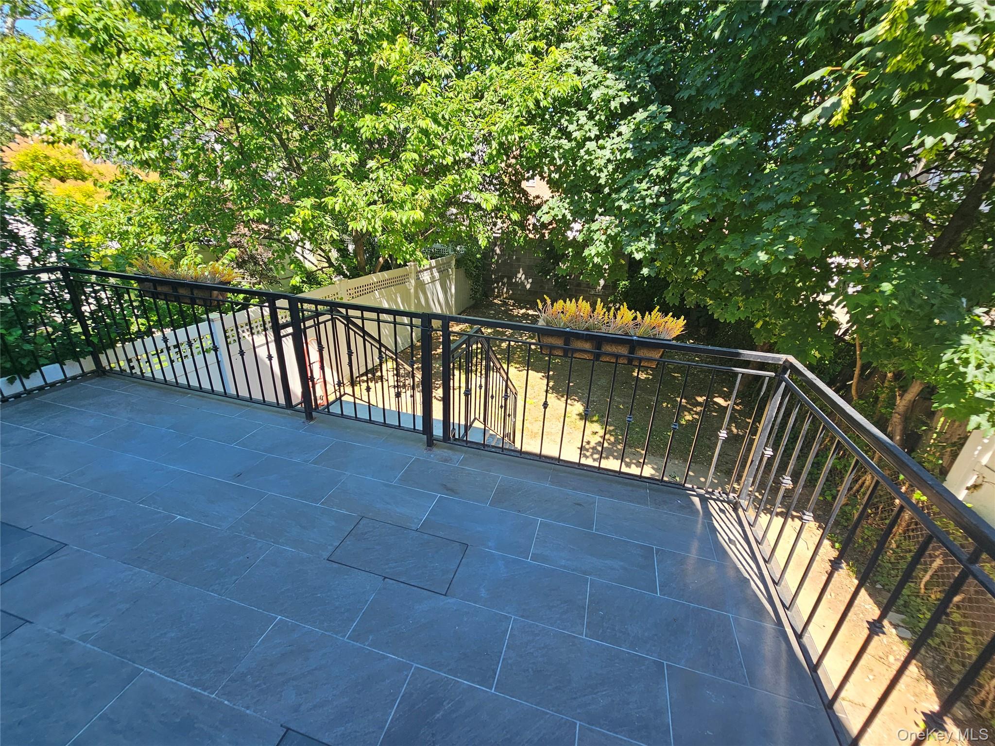 455 E 43rd Street – For Sale photo 24