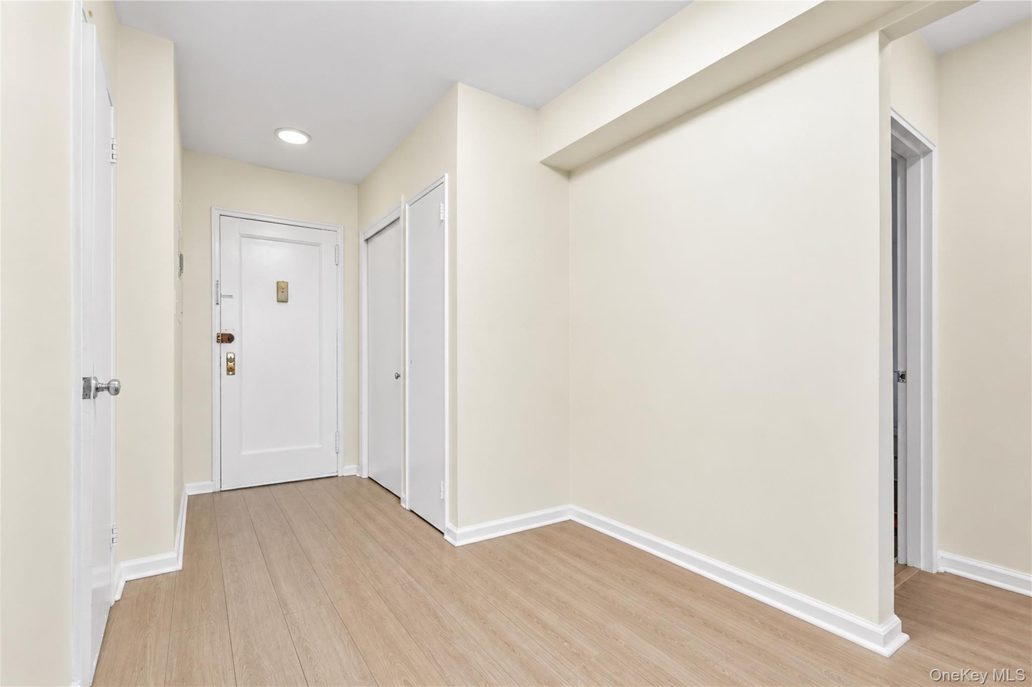 28-02 Parsons Boulevard, Unit 4E photo 6
