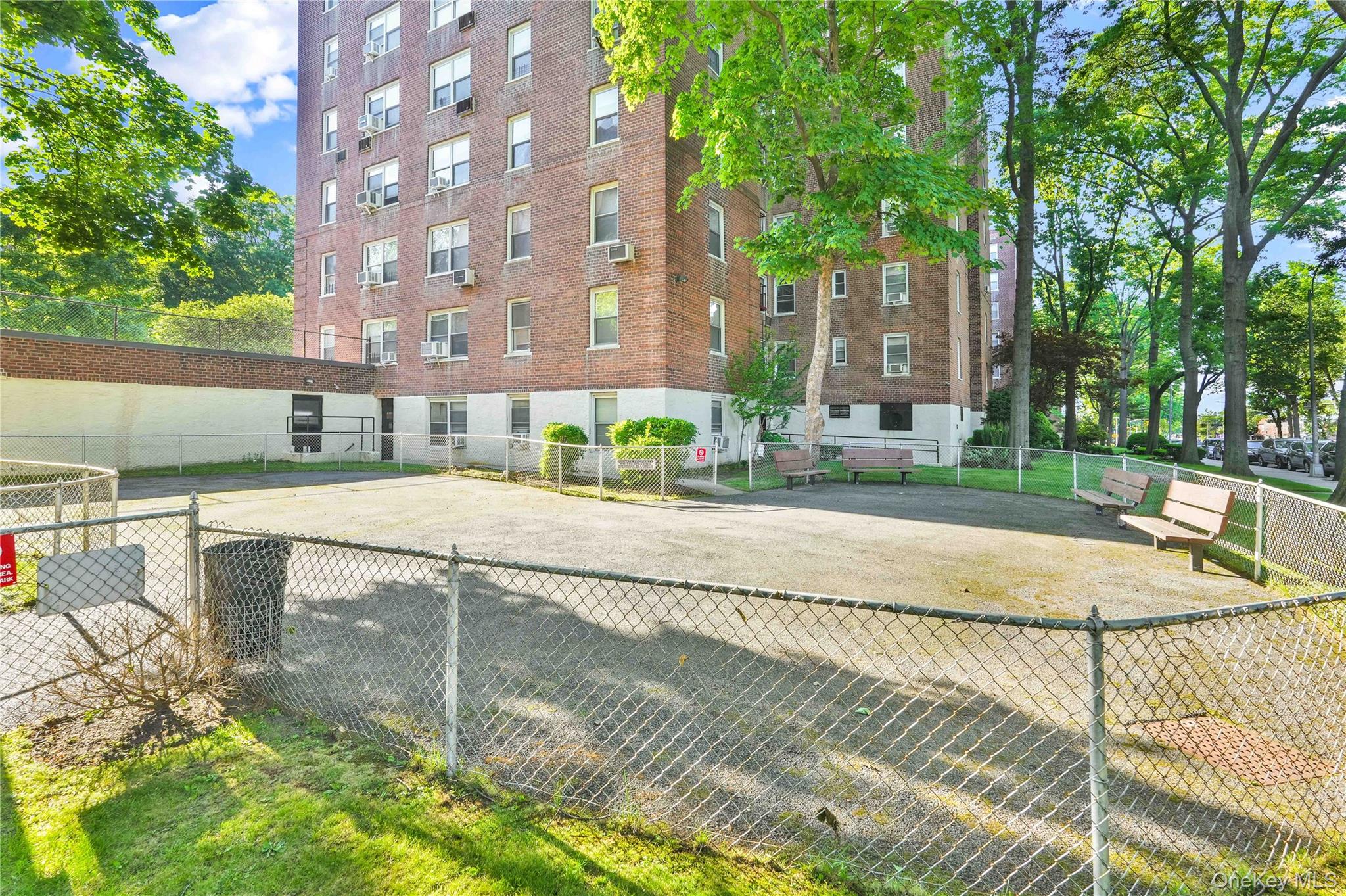 28-02 Parsons Boulevard, Unit 4E photo 26