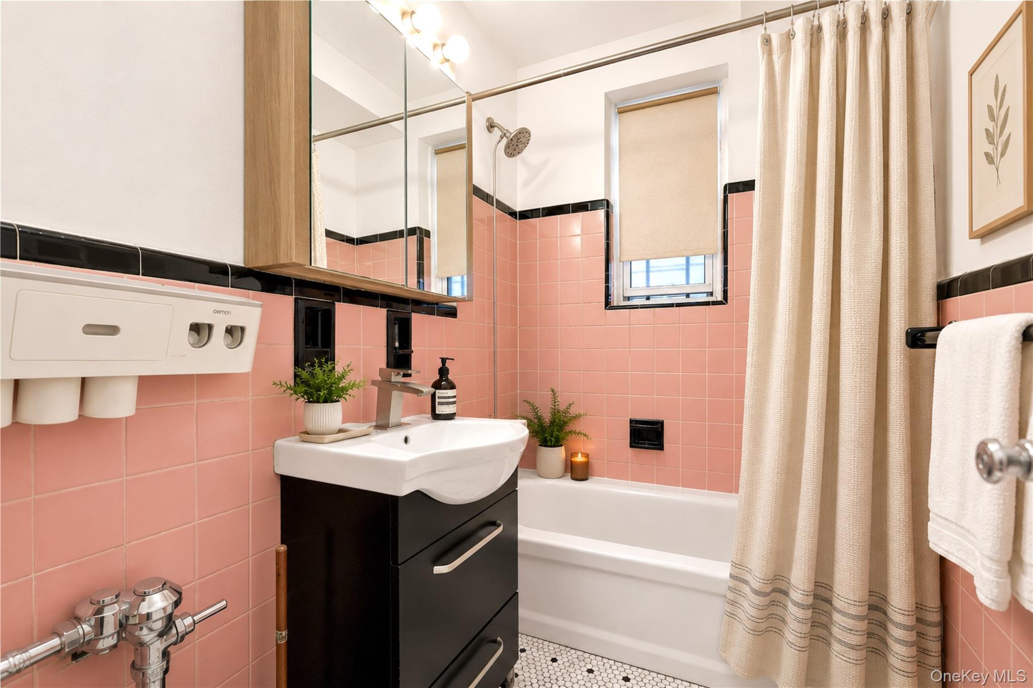 28-02 Parsons Boulevard, Unit 4E photo 17