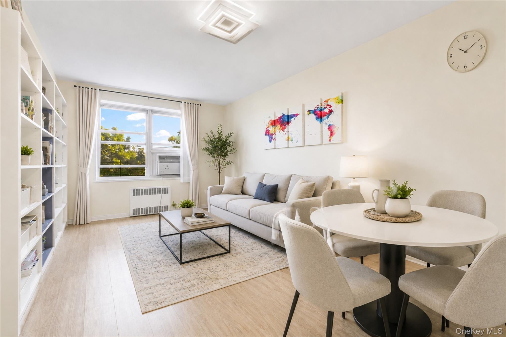 28-02 Parsons Boulevard, Unit 4E photo 3