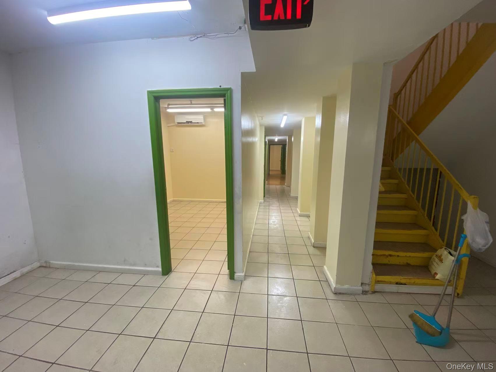 144-77 Barclay Avenue, Unit CF-A photo 2