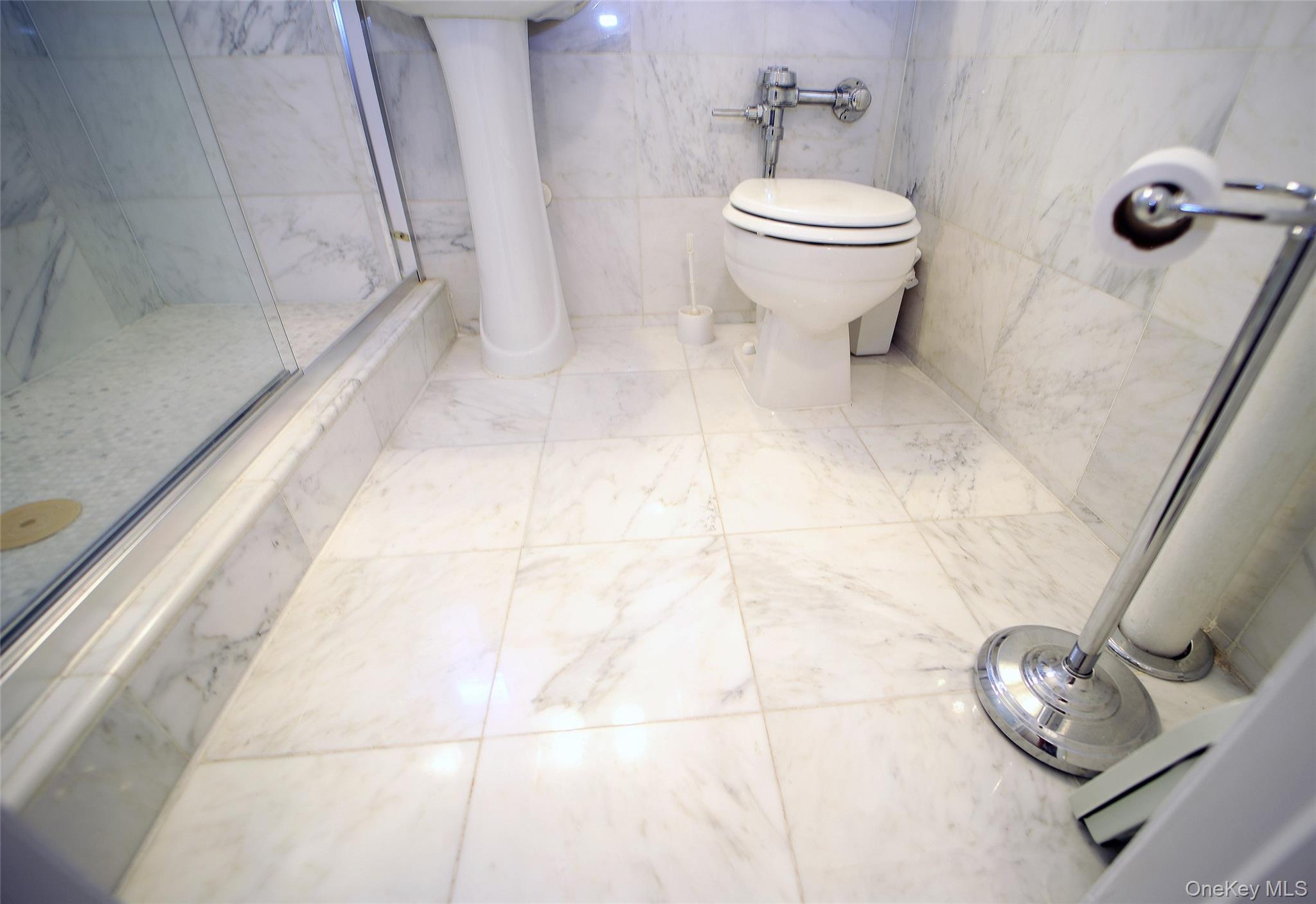 118-11 84th Avenue, Unit 503 photo 28