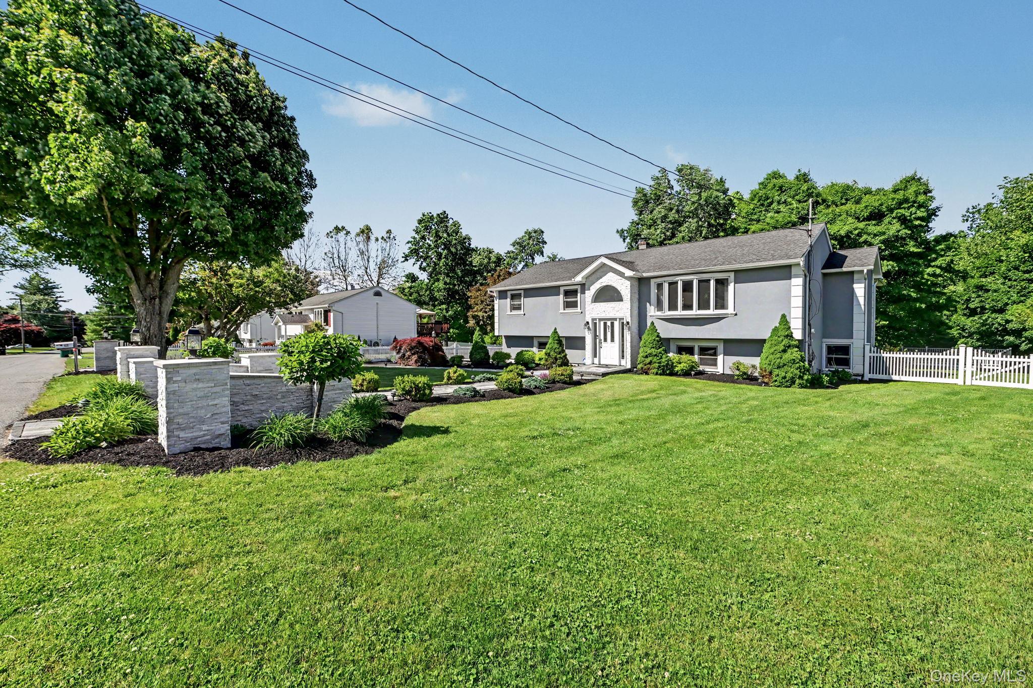 61 Friendly Road – For Sale photo 45
