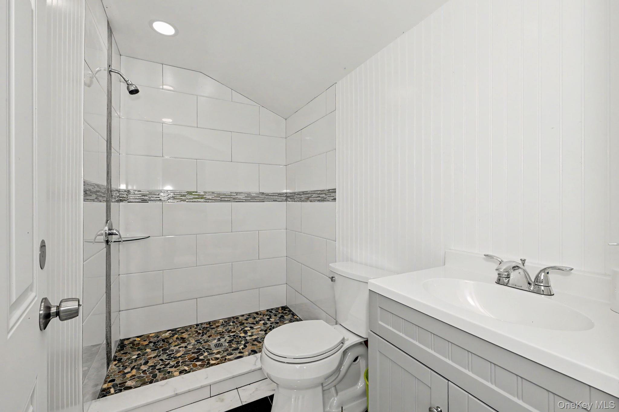 61 Friendly Road – For Sale photo 39