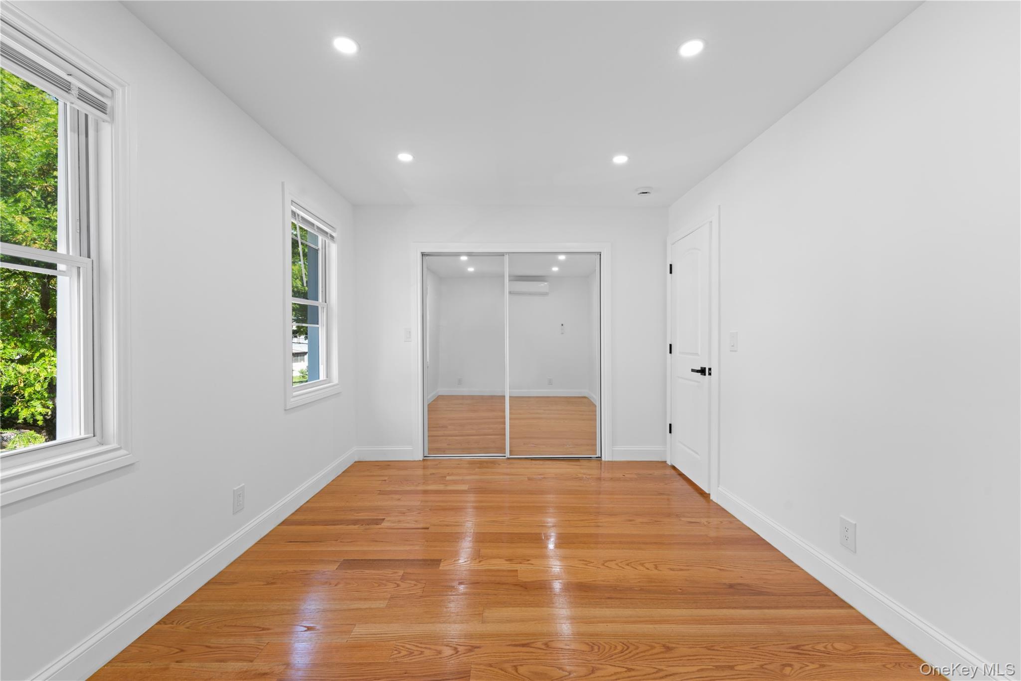 122-19 Lucas Street – For Sale photo 11
