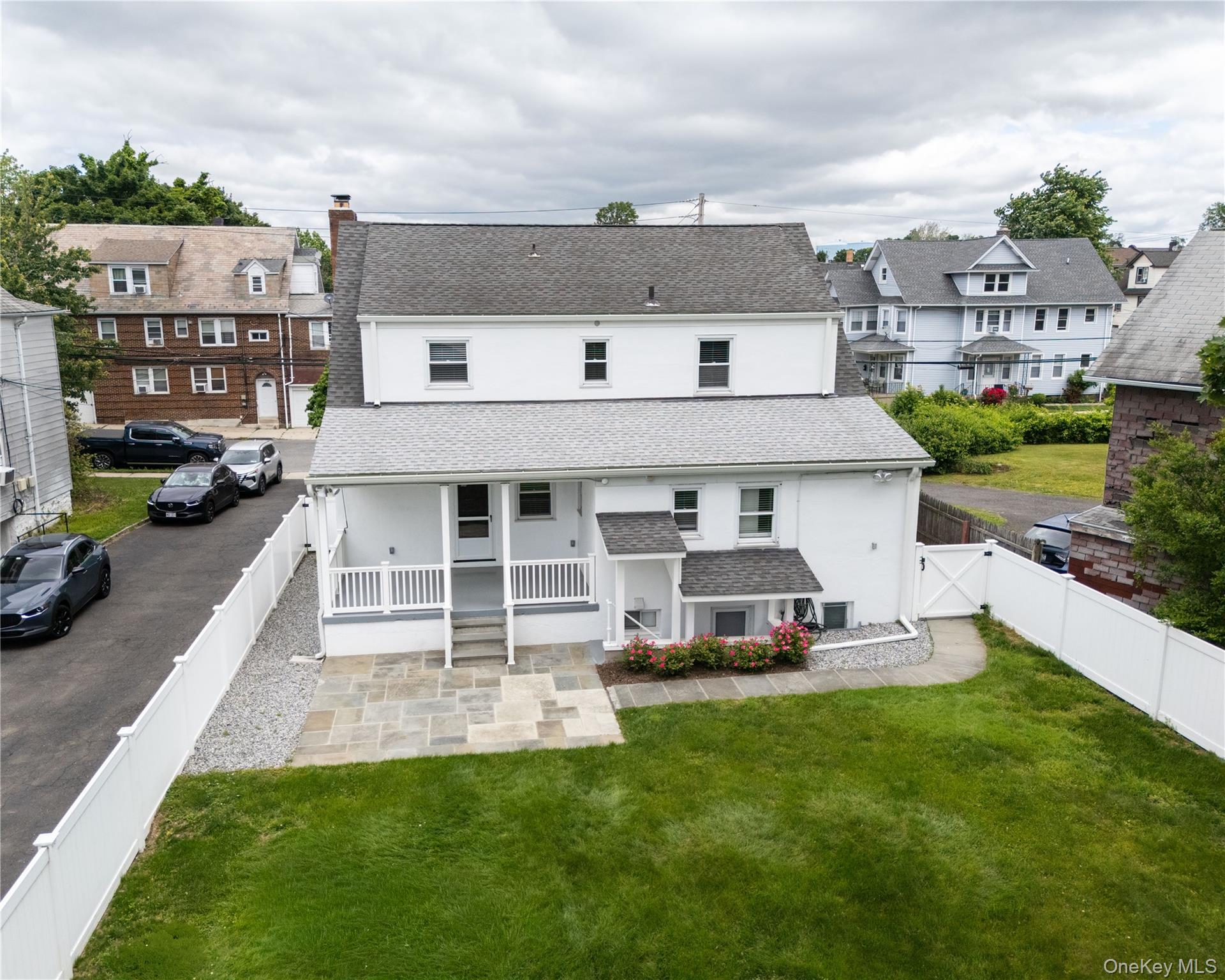 33 Grant Street – For Sale photo 2
